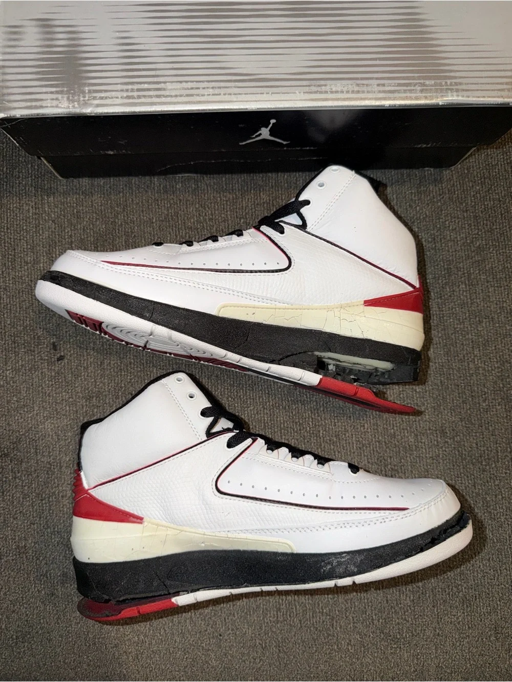 Jordan 2 Retro ‘White Varsity Red (2004)’ Size 8M